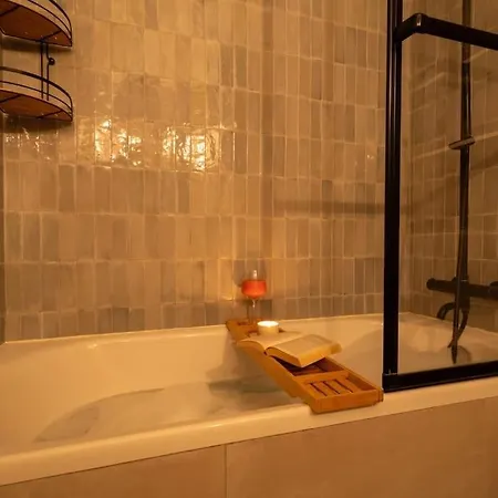 Appartement Gaspar - Joli Nid Douillet Proche De Paris Avec Balcon